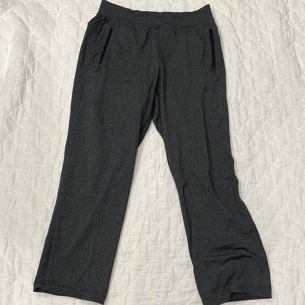 Full length, Lululemon men’s casual wear pants
